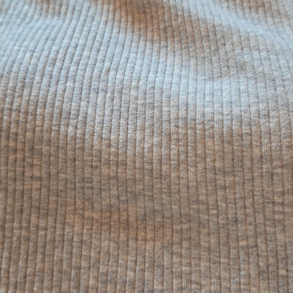 Stylenanda 3ce Korea grey tube top with built-in in bra cropped - Picture 8 of 10